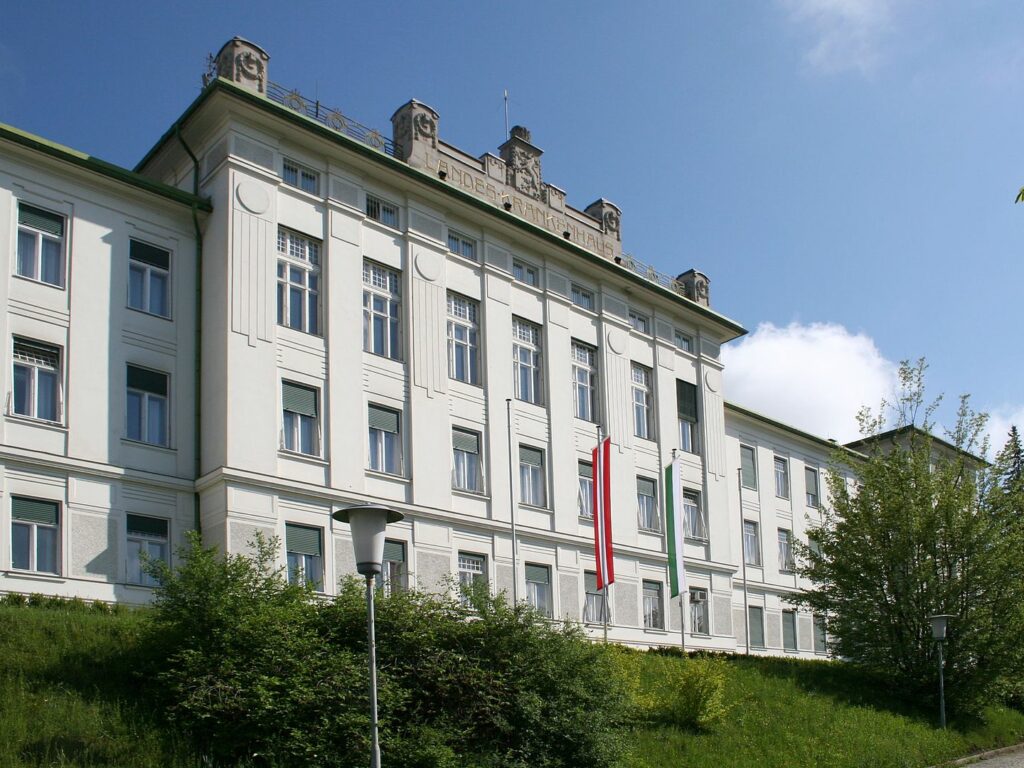 csm_LKH-Univ-Klinikum-Graz_Direktion0018_37cc210871